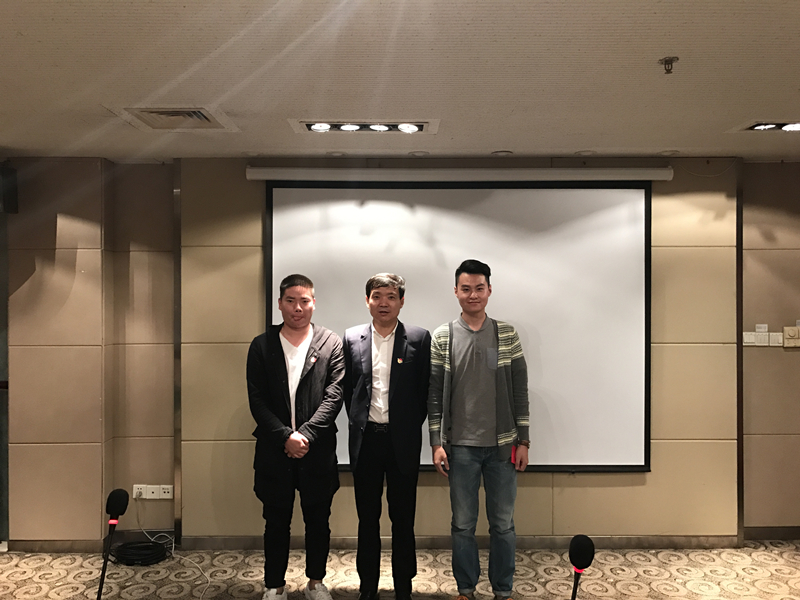 天馬建設(shè)集團(tuán)“歌唱朗誦比賽”成功舉行！